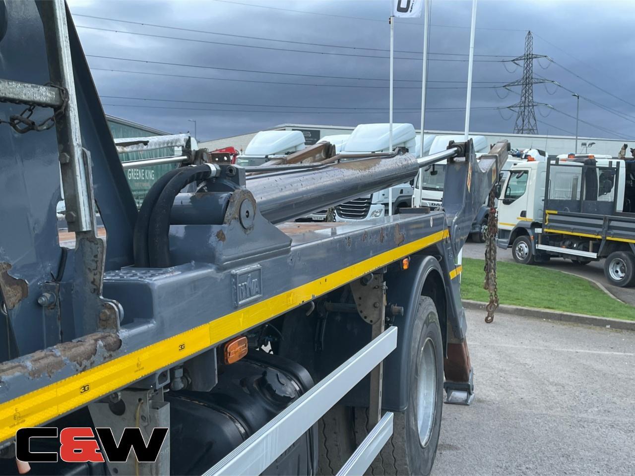 Vehicle image 36